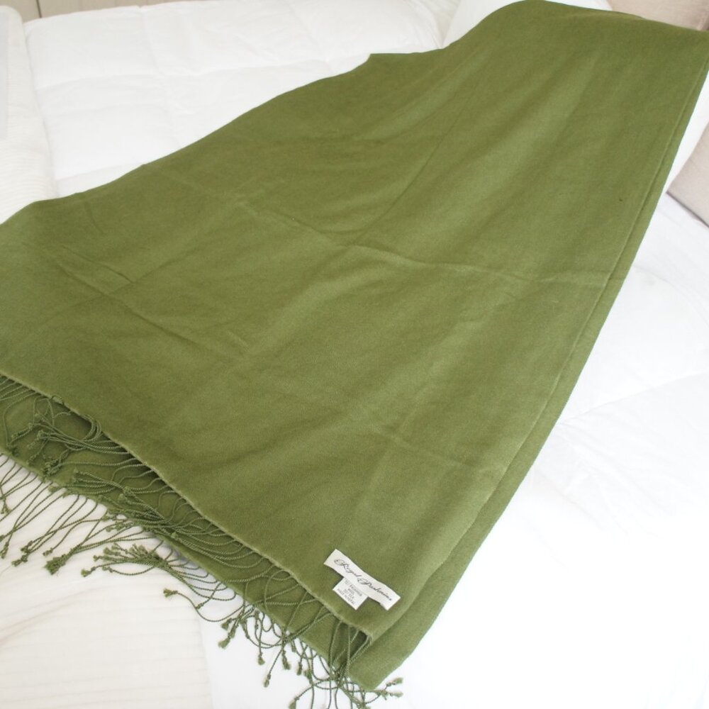 Large Vintage Olive Green Pashmina & Silk Scarf Shawl - Picture 7 of 15